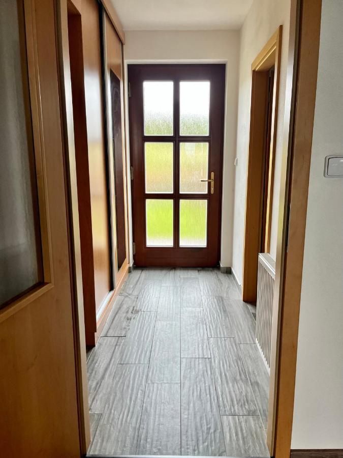 Apartman Plachetnice Frymburk Extérieur photo