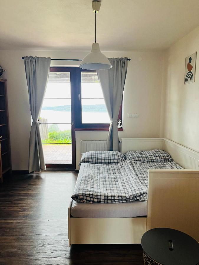 Apartman Plachetnice Frymburk Extérieur photo